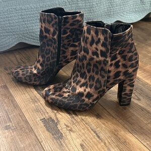 BAMBOO Wild Leopard Ankle Boots
